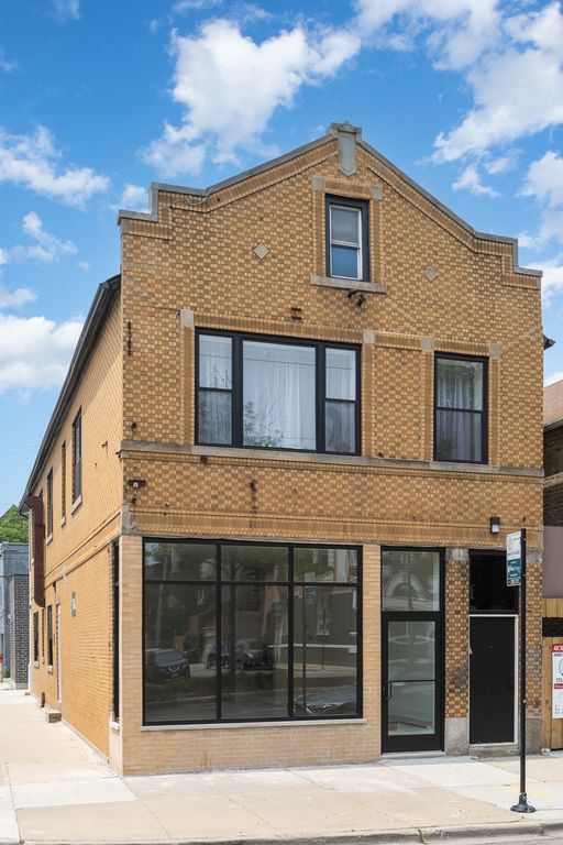 846 N Ashland Avenue 1F, Chicago, IL 60622