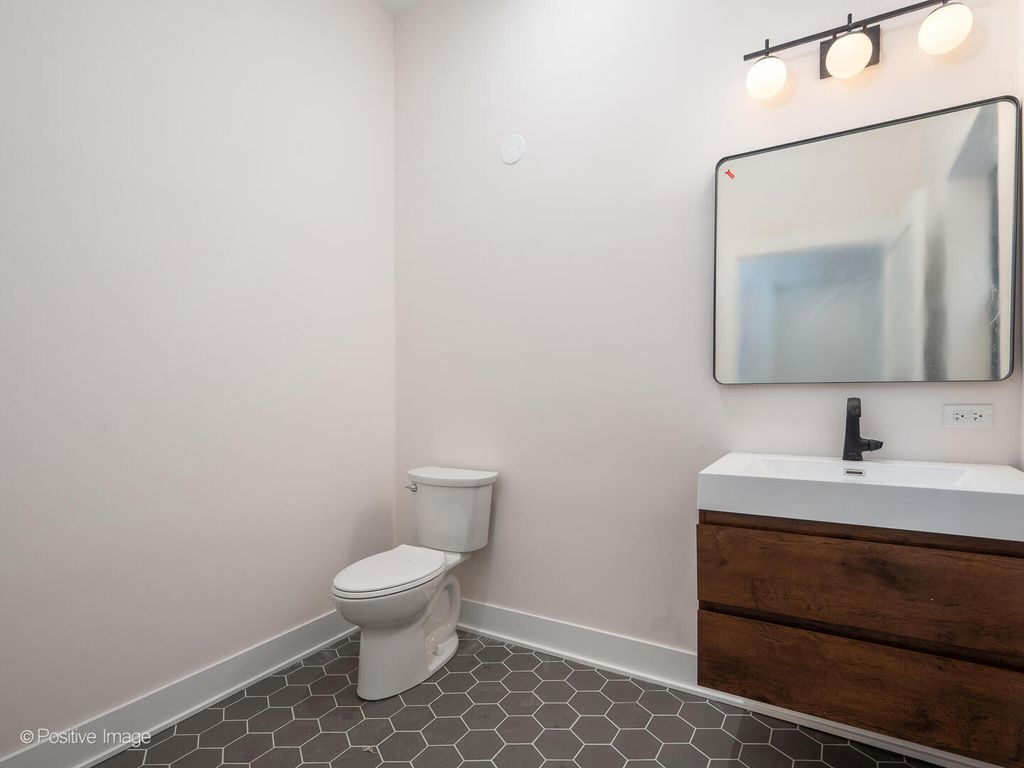 846 N Ashland Avenue 1F, Chicago, IL 60622 — photo 4