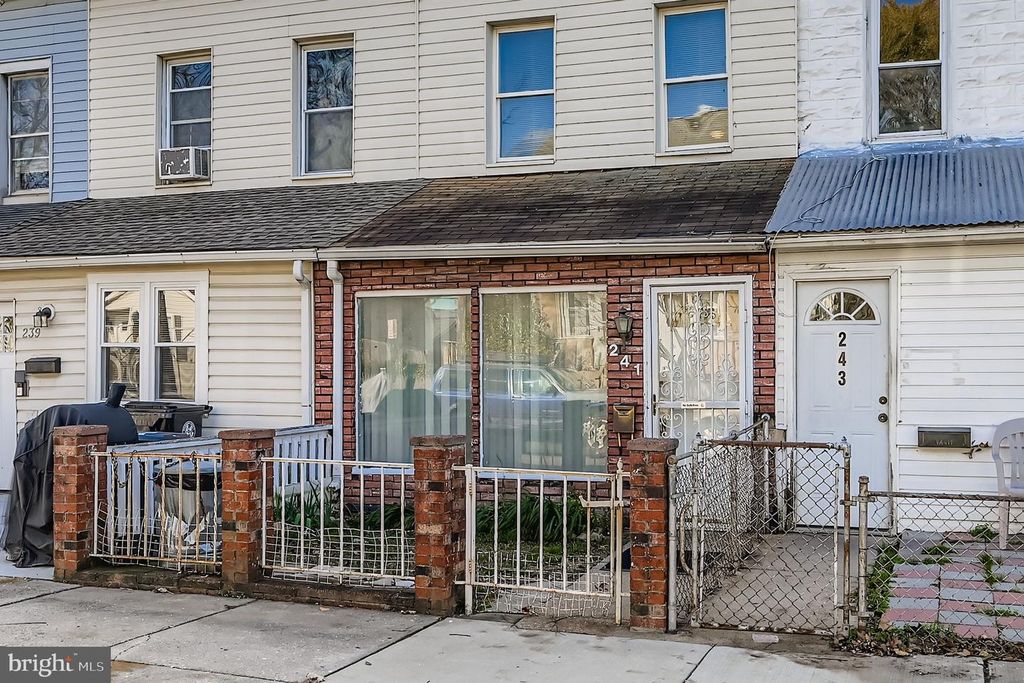 241 BALTIMORE AVE, Baltimore, MD 21222