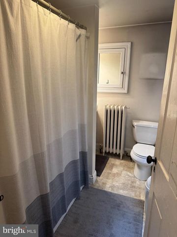 131 S MAIN ##2, Quakertown, PA 18951