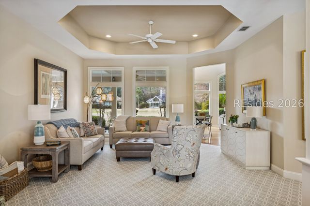 97 Toppin Dr, Hilton Head Island, SC 29926