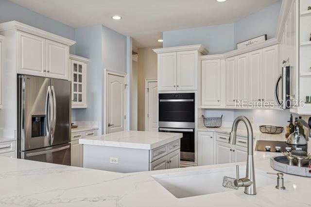 97 Toppin Dr, Hilton Head Island, SC 29926