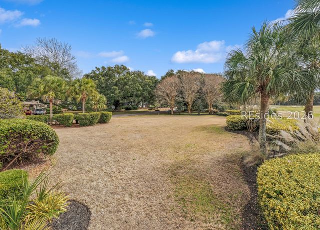 97 Toppin Dr, Hilton Head Island, SC 29926