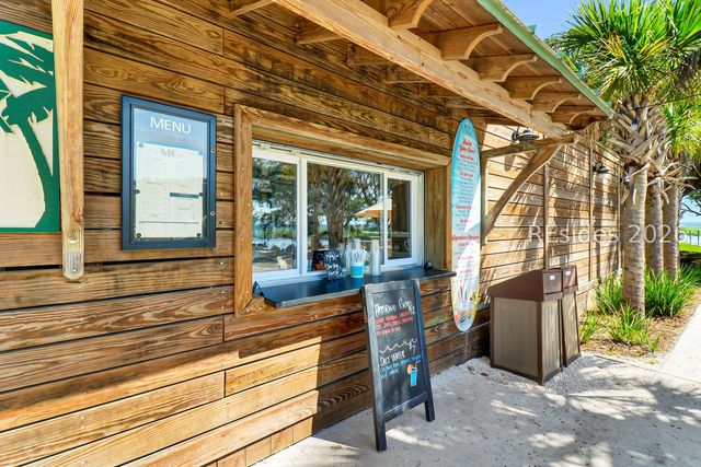 97 Toppin Dr, Hilton Head Island, SC 29926