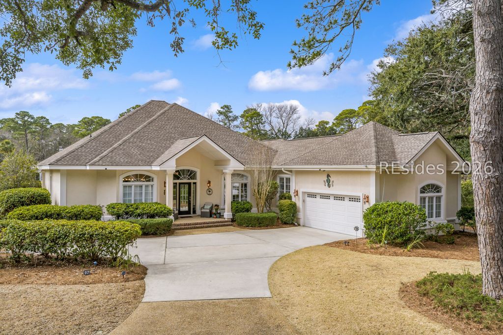 97 Toppin Dr, Hilton Head Island, SC 29926