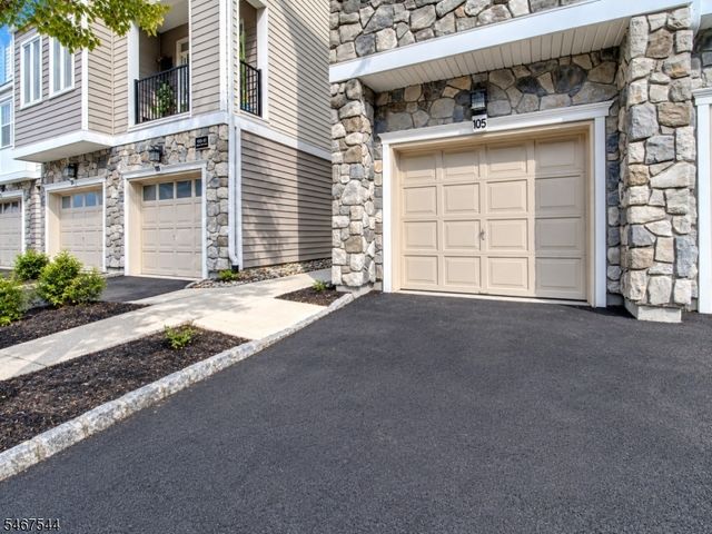 105 George Russell Way, Clifton City, NJ 07013