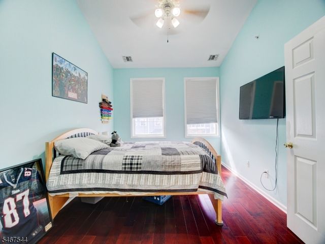105 George Russell Way, Clifton City, NJ 07013