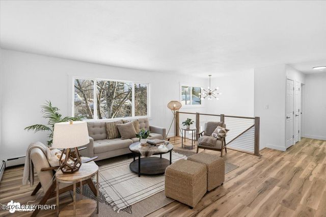 1560 Beaver Place, Anchorage, AK 99504