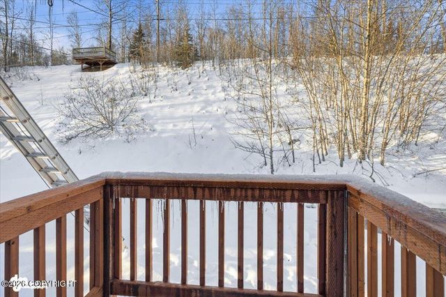 1560 Beaver Place, Anchorage, AK 99504