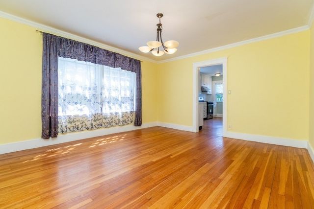 142 Jackson St, Newton, MA 02459