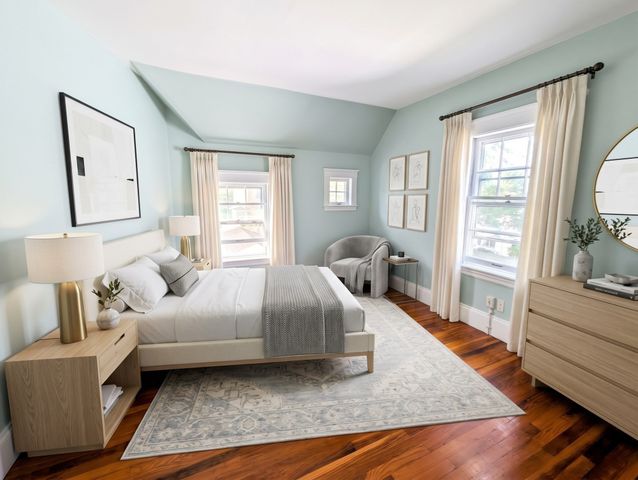 142 Jackson St, Newton, MA 02459