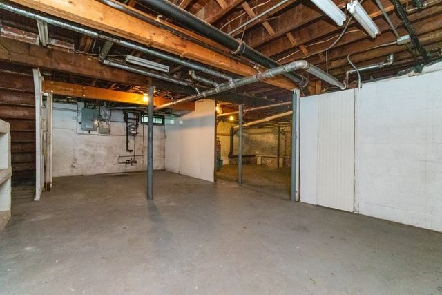 142 Jackson St, Newton, MA 02459