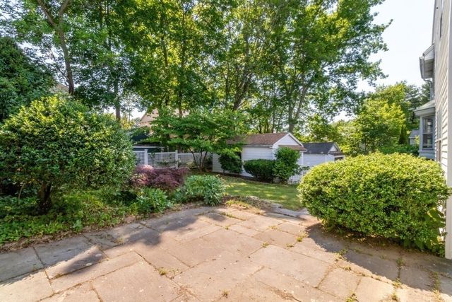 142 Jackson St, Newton, MA 02459