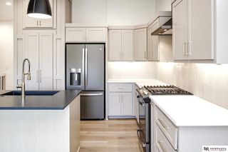 5901 N 157th Avenue, Omaha, NE 68116