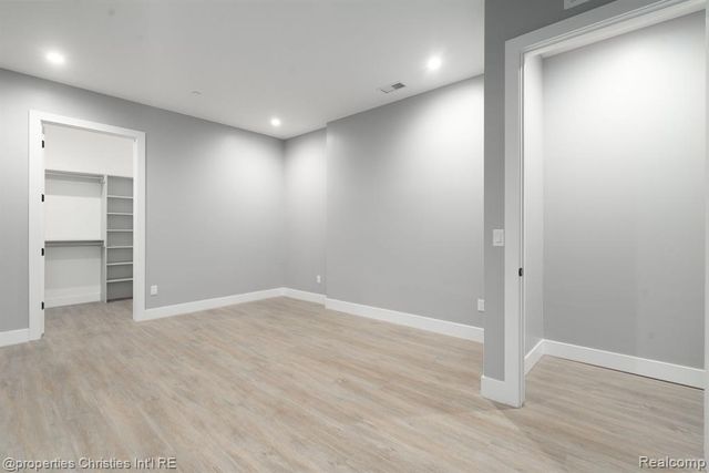 118 N Main Street 403, Royal Oak, MI 48067