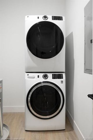 118 N Main Street 403, Royal Oak, MI 48067