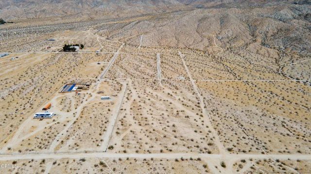 10 15th, Desert Hot Springs, CA 92240