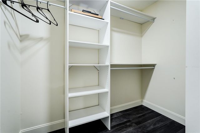 34 Wood Creek Drive, Pittsford, NY 14534