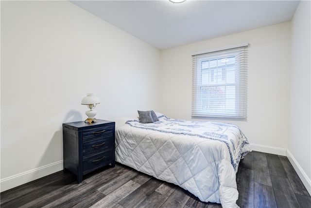 34 Wood Creek Drive, Pittsford, NY 14534