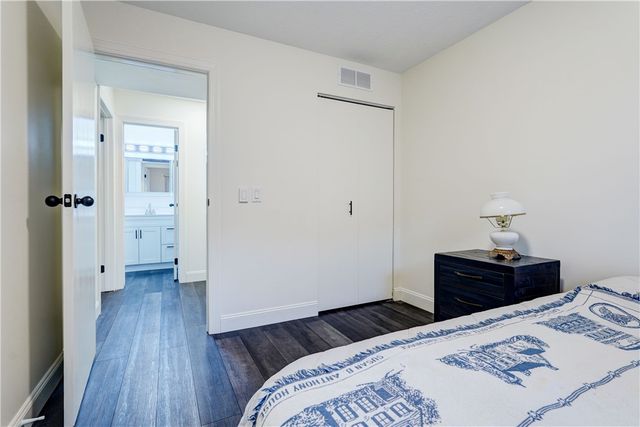 34 Wood Creek Drive, Pittsford, NY 14534