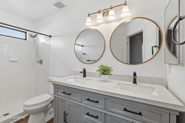 1248 W Crystal Palace Place, Tucson, AZ 85737