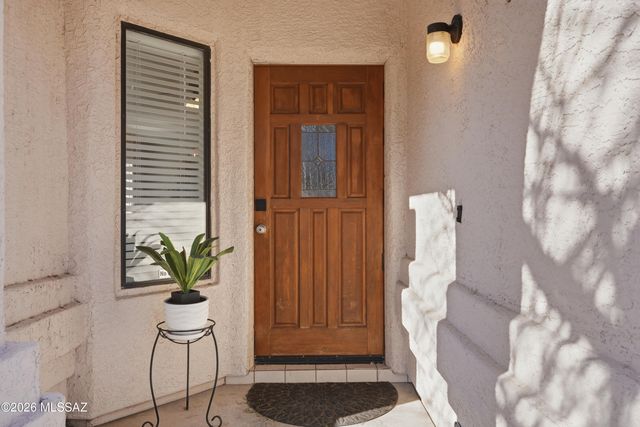 1248 W Crystal Palace Place, Tucson, AZ 85737