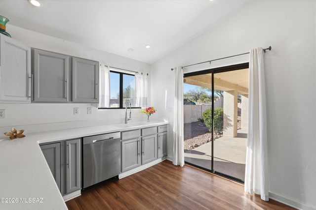 1248 W Crystal Palace Place, Tucson, AZ 85737