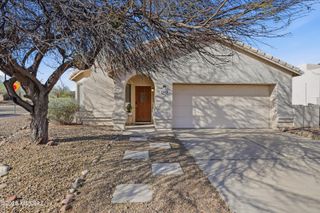 1248 W Crystal Palace Place, Tucson, AZ 85737
