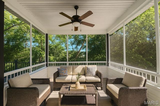 96 Fiddlers Close 96 STB, Washington, MO 63090