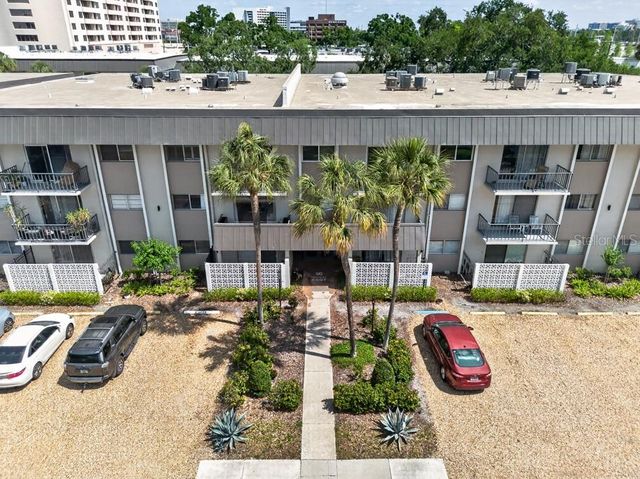 4607 W FIG STREET 308, Tampa, FL 33609