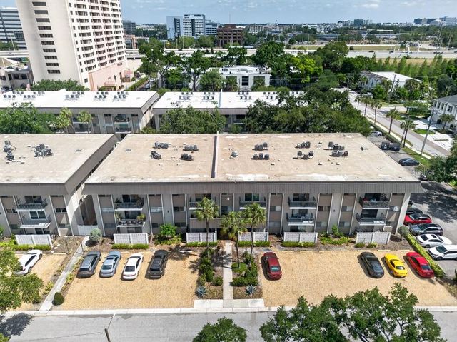 4607 W FIG STREET 308, Tampa, FL 33609