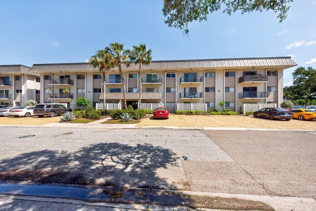 4607 W FIG STREET 308, Tampa, FL 33609