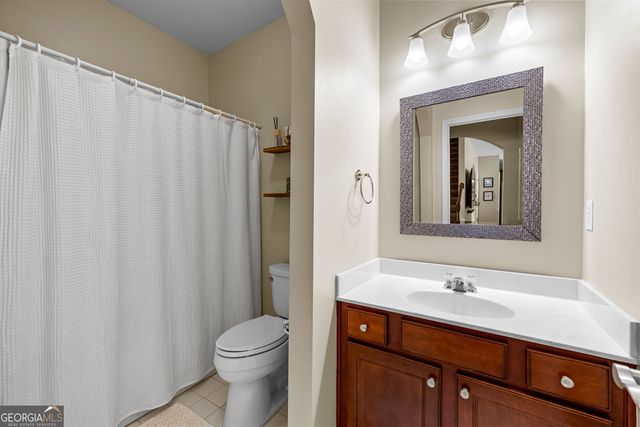 10 Stonebridge Pass, Newnan, GA 30265