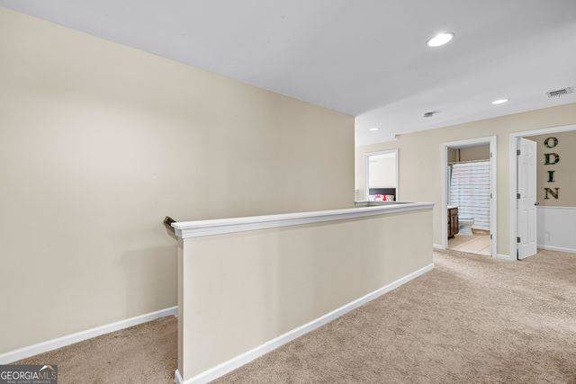 10 Stonebridge Pass, Newnan, GA 30265