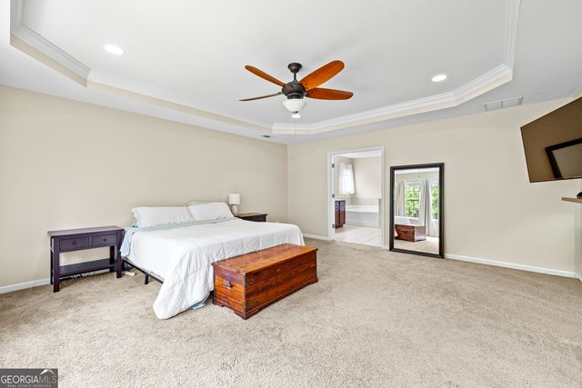 10 Stonebridge Pass, Newnan, GA 30265