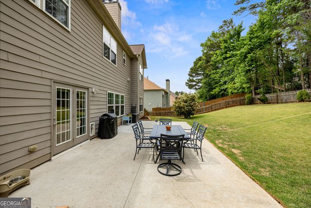 10 Stonebridge Pass, Newnan, GA 30265