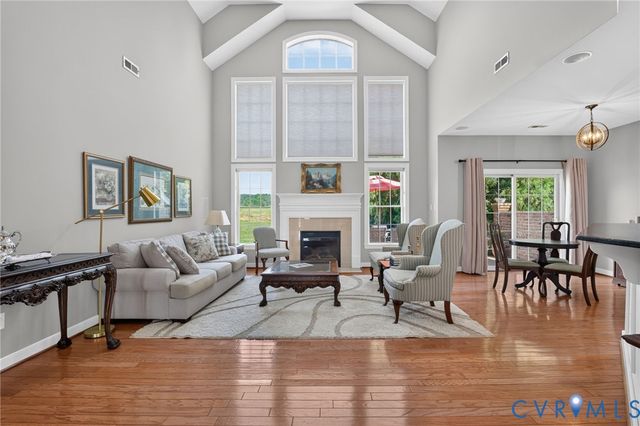 5574 Villa Green Dr, Providence Forge, VA 23140