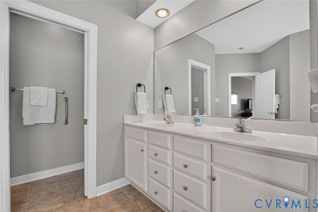 5574 Villa Green Dr, Providence Forge, VA 23140