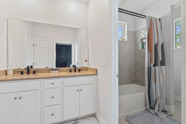 42211 HAMMOCK LANE, Punta Gorda, FL 33982