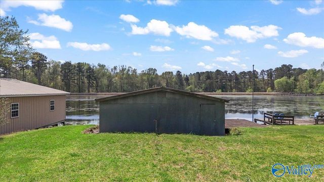 1511 Point Of Pines, Guntersville, AL 35976