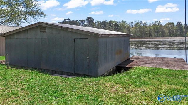 1511 Point Of Pines, Guntersville, AL 35976