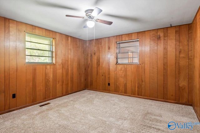 1511 Point Of Pines, Guntersville, AL 35976