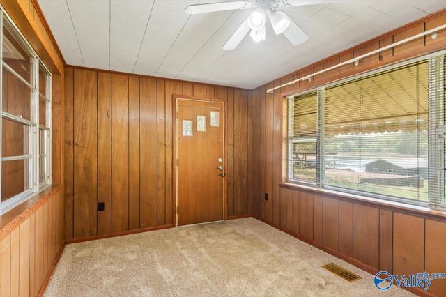 1511 Point Of Pines, Guntersville, AL 35976