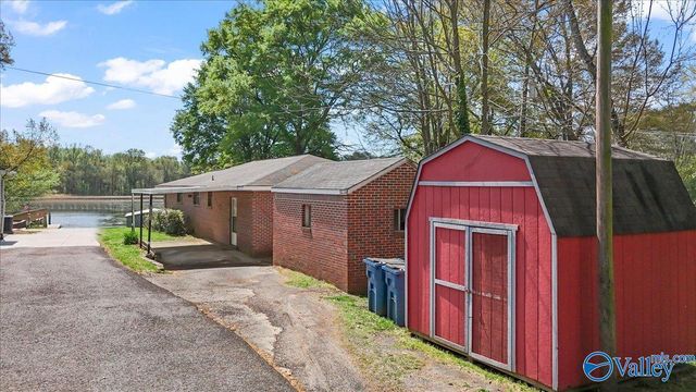 1511 Point Of Pines, Guntersville, AL 35976