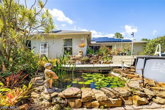 8164 Harrisburg DR, Fort Myers, FL 33967