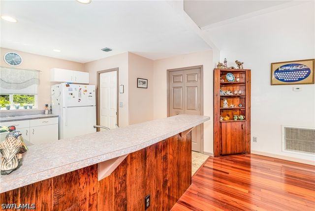 8164 Harrisburg DR, Fort Myers, FL 33967