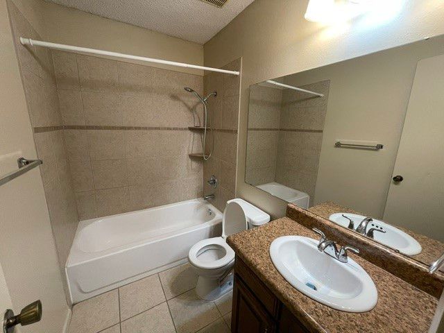 7208 Southridge Trail, Fort Worth, TX 76133