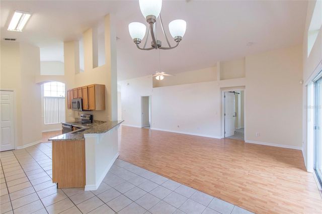2663 GOLD DUST CIRCLE, Kissimmee, FL 34744