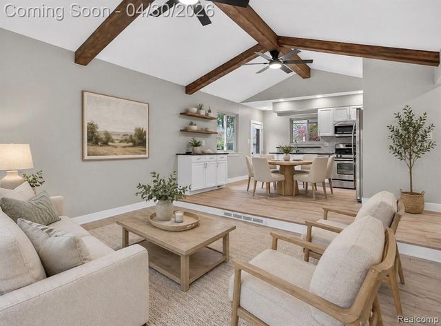 41851 Vanderbilt Drive, Sterling Heights, MI 48313