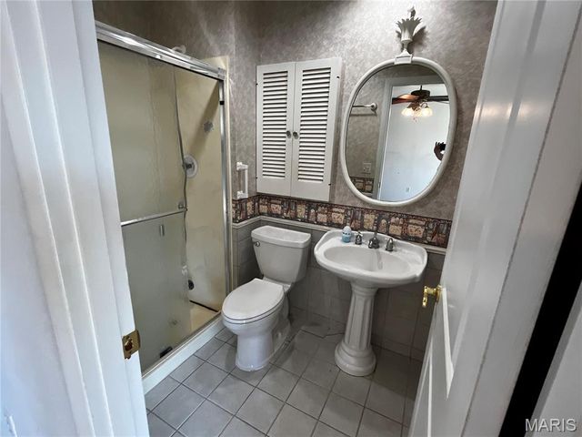 102 Five Meadows Lane, Ballwin, MO 63011